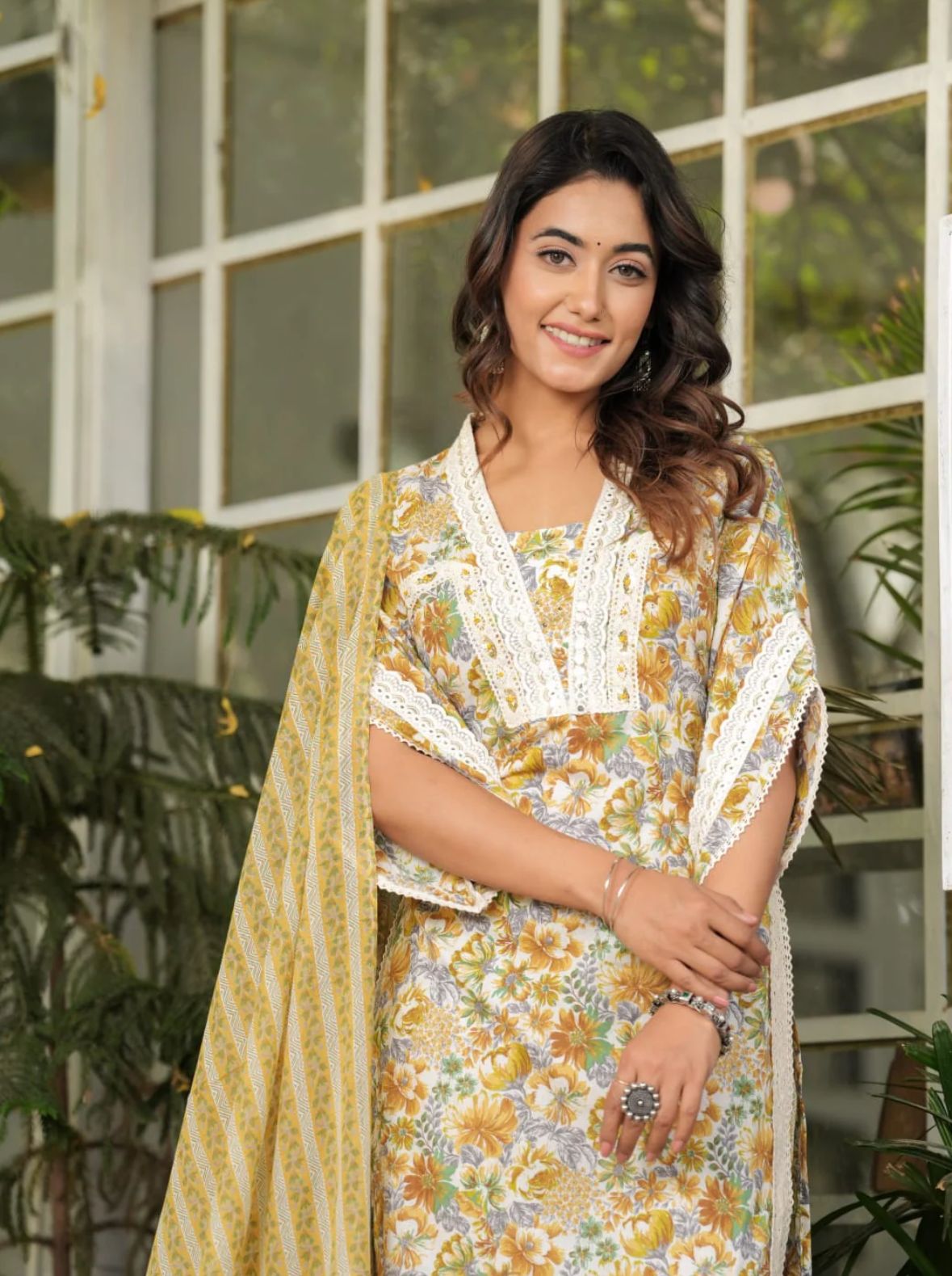 Basanti Bahar Dupatta Set