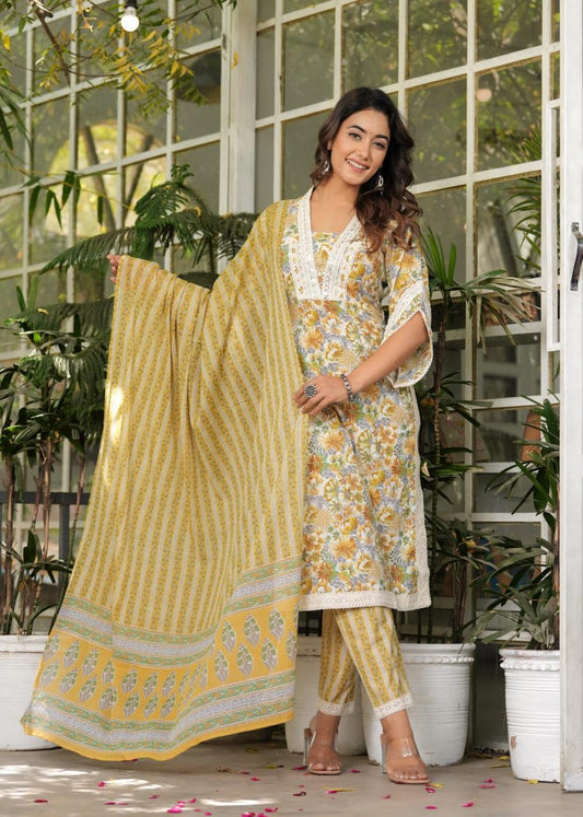 Basanti Bahar Dupatta Set